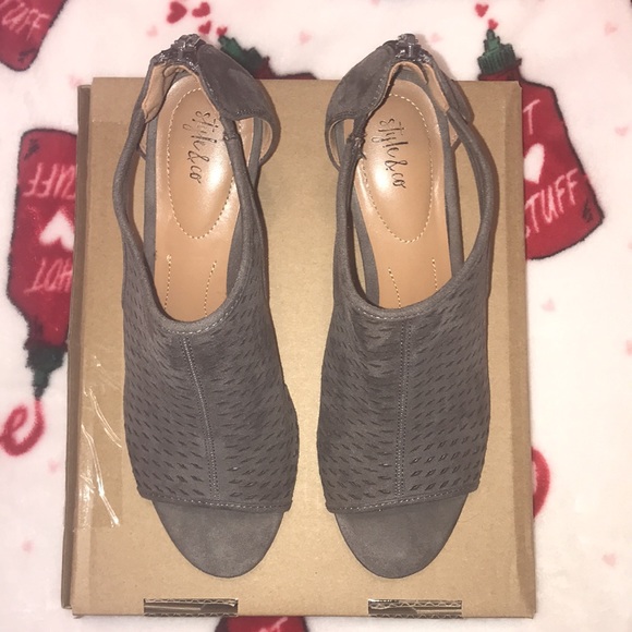 Style & Co Heels Suede like Material Dark Gray Open Toe 3”heel Zip back … - Picture 2 of 11